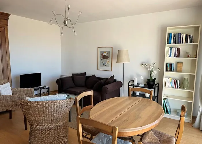 : 47m², Balcon, Parking Privé, Ascenseur - Fr-1-738-48 Apartamento *