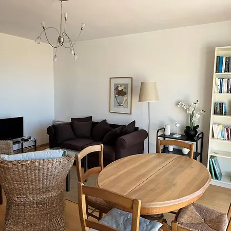 : 47m², Balcon, Parking Prive, Ascenseur Apartmán *