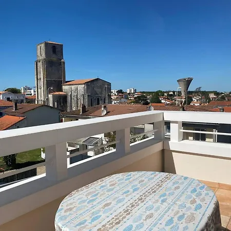 Royan : Appartement 47m², Balcon, Parking privé, Ascenseur - FR-1-738-48 Apartment *